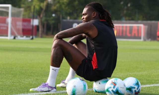 Ahi Milan, per Leao elongazione al polpaccio: niente Cremonese, a rischio anche il Lecce