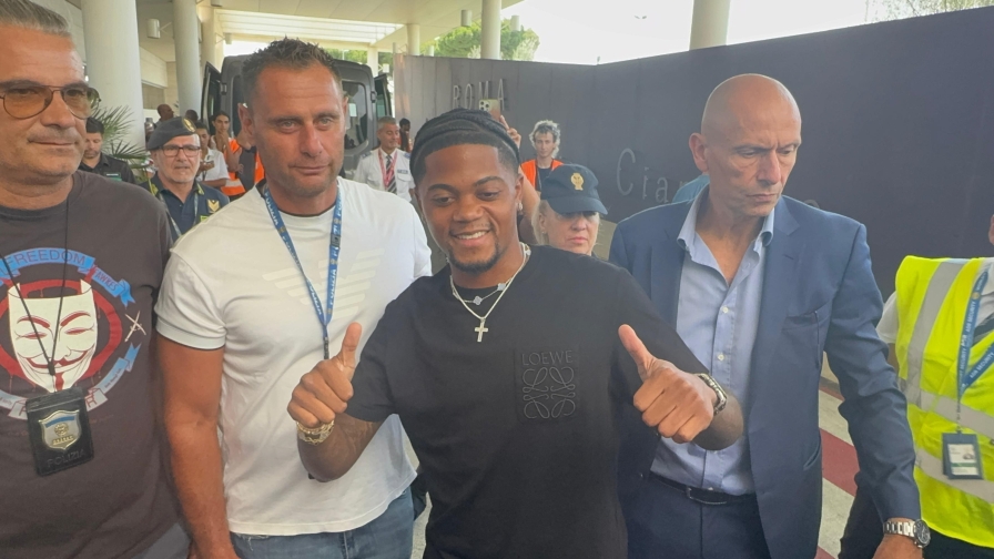 Bailey, arriva a Roma e i tifosi impazziscono: foto e cori per il giamaicano