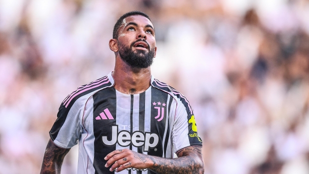 Juve, fuori uno! Douglas Luiz al Nottingham Forest, affare fatto: prestito con obbligo di riscatto