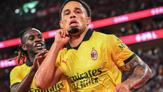 Gasano d'estate e poi vanno via dal Milan: da Dugarry a Romero, da Colombo a Okafor