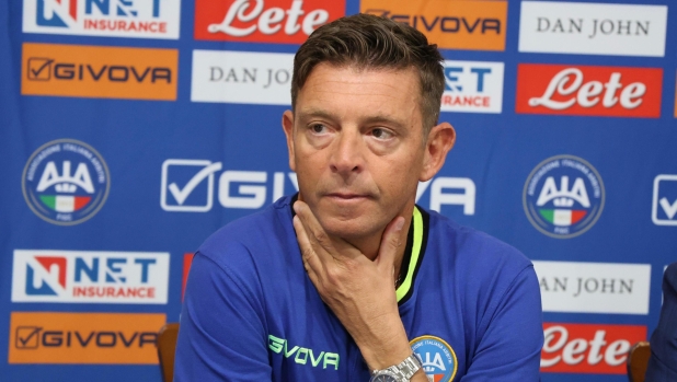 Tra Shakespeare, Cicerone e il "Canta tu"... finalmente sentiremo la voce degli arbitri