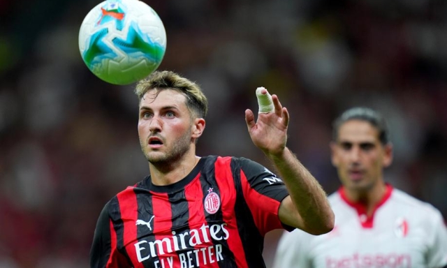Gimenez, partenza super "anti Boniface" per tenersi il Milan