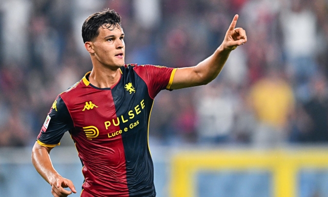 Genoa-Lecce, le formazioni ufficiali: Carboni subito titolare, Di Francesco lancia Camarda