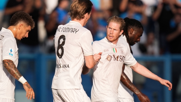 Niente Lukaku? Il Napoli ha McTominay e De Bruyne: Sassuolo dominato, Conte vince