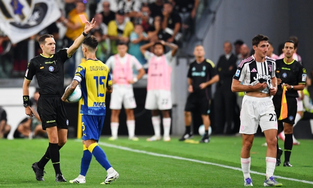 Giocatori e allenatori ammoniti o espulsi nella 1ª giornata: i malus al Fantacampionato