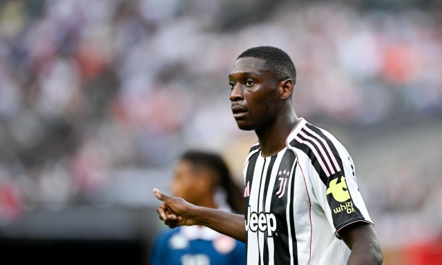 Juve-Kolo Muani, ore decisive: o si chiude in giornata o si vira su Jackson. La trattativa
