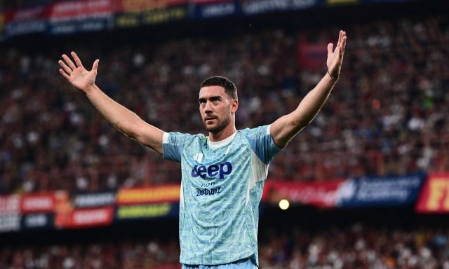 David spreca, Vlahovic entra e fa vincere la Juve: Genoa ko, anche Tudor a punteggio pieno