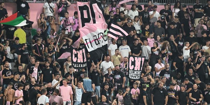 Palermo-Bari, la notte magica del Barbera sognando la Serie A 