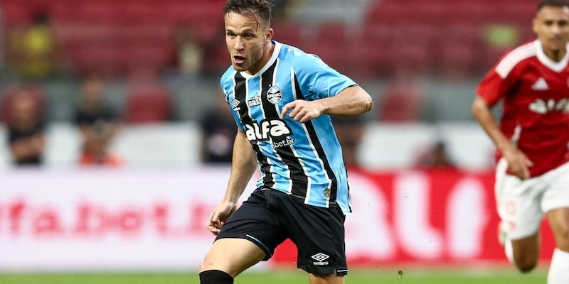 Arthur: “Il Gremio è la mia casa, voglio tornare in Nazionale”. Poi il messaggio per la Juve