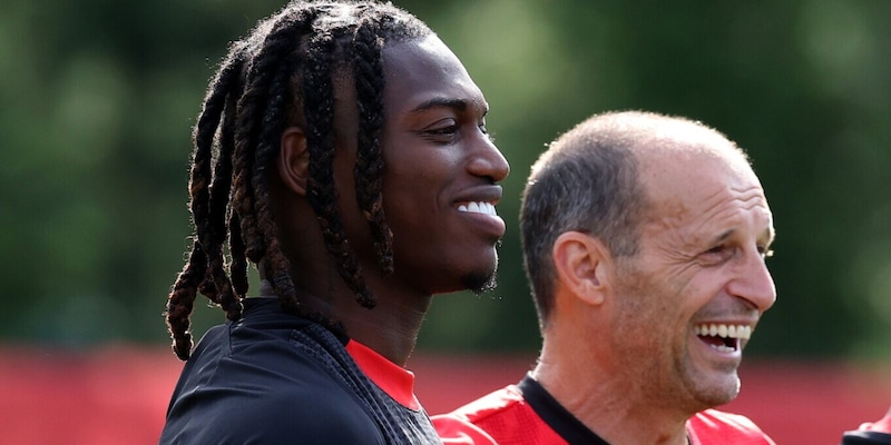 Leao, è pronta la prima Allegrata: alternativa Nkunku e Rabiot intoccabile