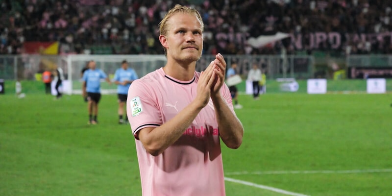Pohjanpalo: "Palermo, così si va in Serie A" 14 Pohjanpalo: "Palermo, così si va in Serie A"