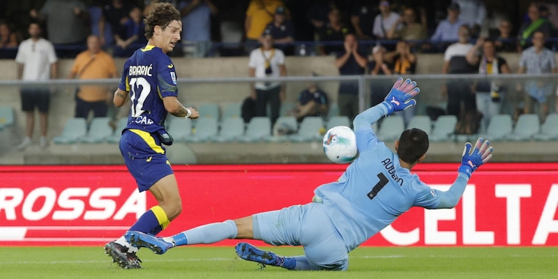 Super Audero salva la Cremonese: pari a Verona. Esordio Vardy