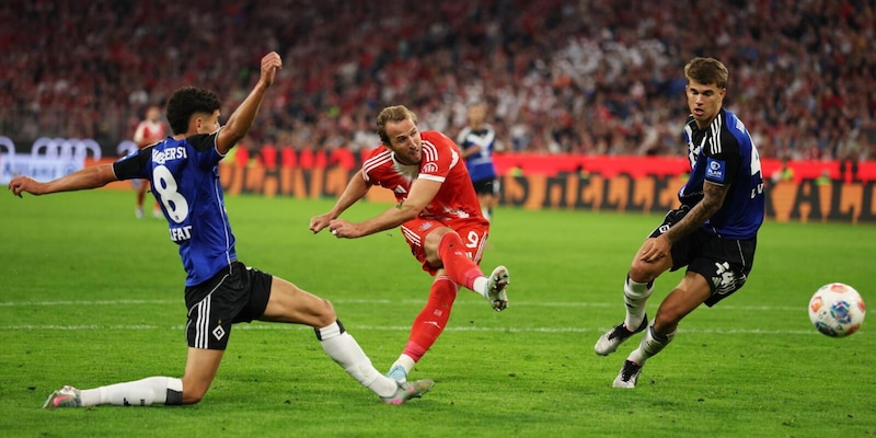 Bundesliga, Bayern Monaco a valanga sull'Amburgo: doppietta per Kane 16 Bundesliga, Bayern Monaco a valanga sull'Amburgo: doppietta per Kane