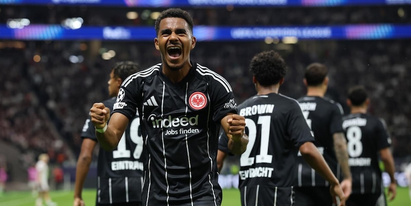 Champions League: manita dell'Eintracht, Galatasaray ko. Poker di Bruges e Sporting 15 Champions League: manita dell'Eintracht, Galatasaray ko. Poker di Bruges e Sporting