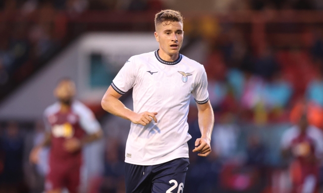 Lazio in emergenza. Il rinforzo è Basic: sarà subito titolare