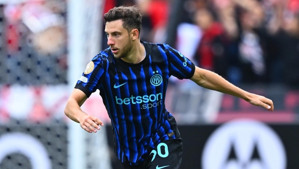 Carlos Augusto mette nel mirino la Juve: "L'Inter è la favorita per lo scudetto. Come sempre..."