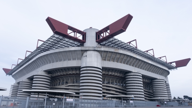 Milano e nuovo San Siro, è l'ora del coraggio. A tutti i livelli 15 Milano e nuovo San Siro, è l'ora del coraggio. A tutti i livelli