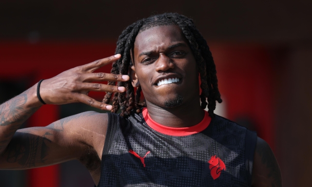 Che tagli i nuovi arrivi... Ecco cosa si è (letteralmente) messa in testa la Serie A, imitando Leao