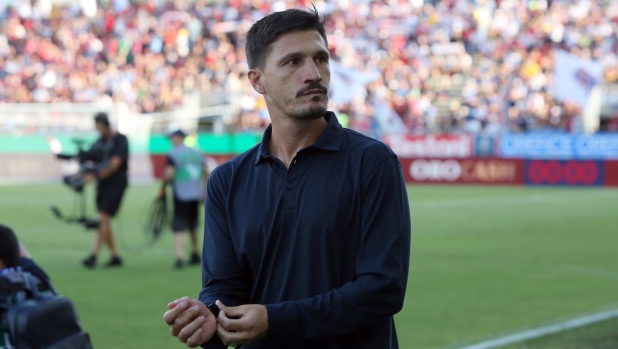 Cagliari, Pisacane: “Farò rotazioni col Frosinone, voglio vedere una mentalità vincente”