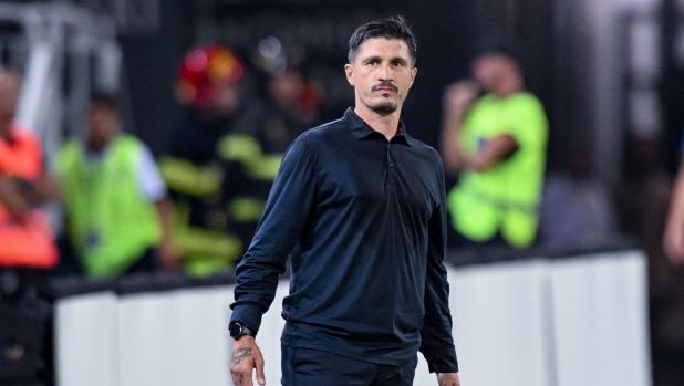 Cagliari, Pisacane: "Vogliamo portare divertimento, ok, ma facendo punti"
