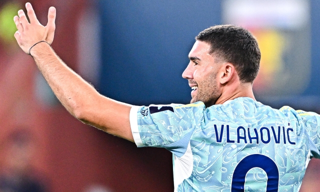 Vlahovic resta e segna alla Juve. Ma davvero può rinnovare?