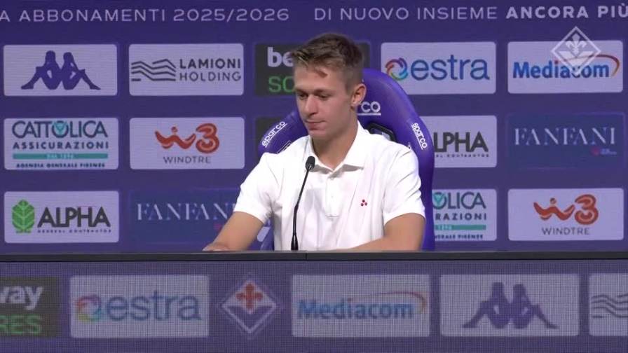 Nicolussi Caviglia: "Ho scelto il 14 perché mi ispiro a Cruijff"
