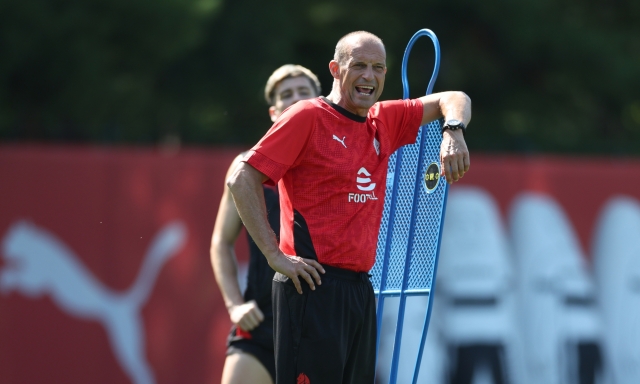 Milan, tocca ad Allegri. Dal centrocampo top a Nkunku, ecco come giocherà