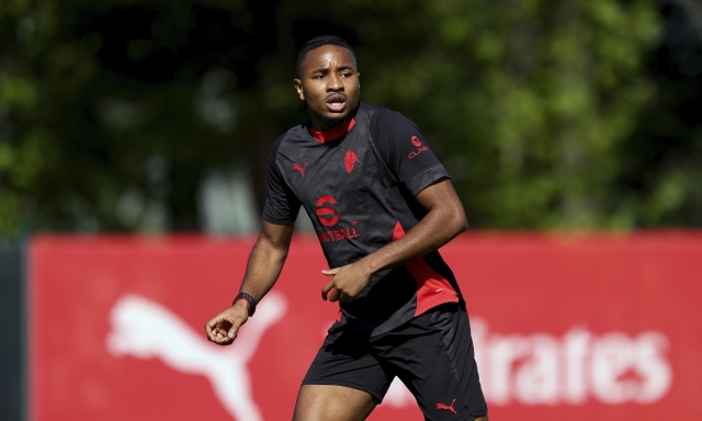 Nkunku, il tridente con Pulisic e Leao fa sognare i tifosi del Milan