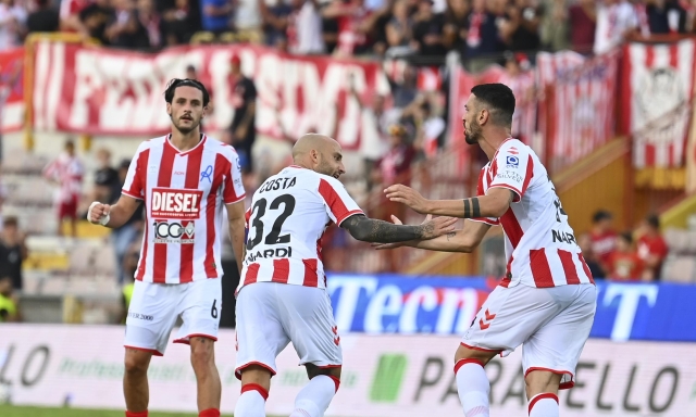 Il Vicenza ribalta l'Arzignano nel derby. Guidonia, vittoria storica. Pari del Novara. Fella, che perla 14 Il Vicenza ribalta l'Arzignano nel derby. Guidonia, vittoria storica. Pari del Novara. Fella, che perla