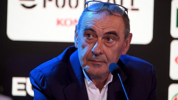Lazio a pezzi, Sarri si lamenta: "Come stanno? Chiedete ai ct... Pagati 6 mesi per stare altrove"