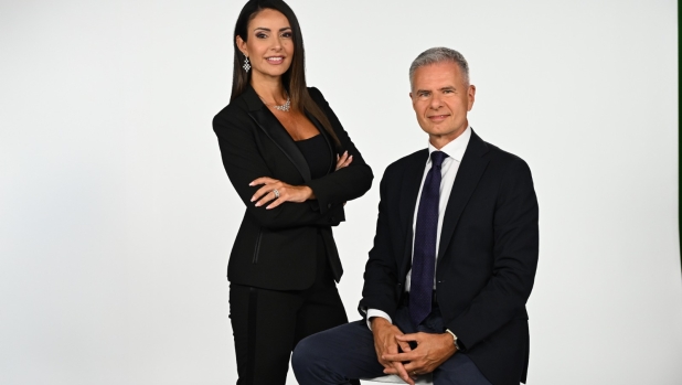 Da stasera su Canale 5 riparte la nuova versione di "Pressing". Pazzini e Ranocchia opinionisti