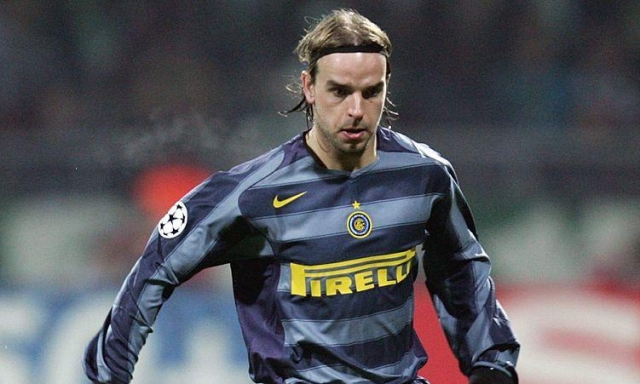 Van der Meyde: "L'Inter in Italia è la più forte. Chivu all'Ajax? Mi faceva da autista"