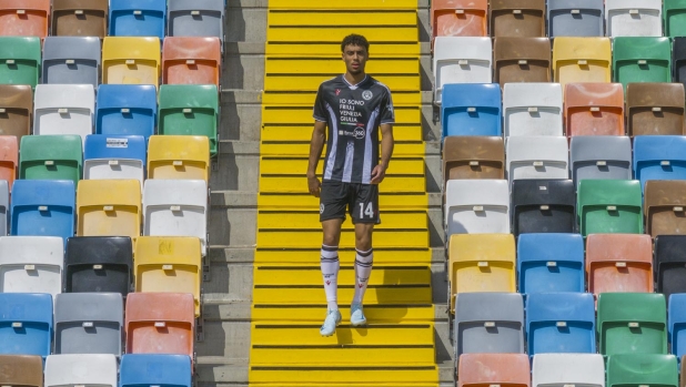 Atta: "Ho imparato l’italiano guardando Il Gattopardo. Fantacalcio? Credo di valere 300 crediti" 1 Atta: "Ho imparato l’italiano guardando Il Gattopardo. Fantacalcio? Credo di valere 300 crediti"
