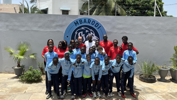 A scuola da Koulibaly: "La possibilità di sognare per chi è rimasto in Senegal" 16 A scuola da Koulibaly: "La possibilità di sognare per chi è rimasto in Senegal"