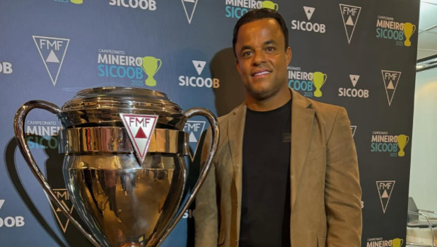 Mancini: "Roma, finalmente un tecnico esigente. Wesley? Soldi ben spesi"