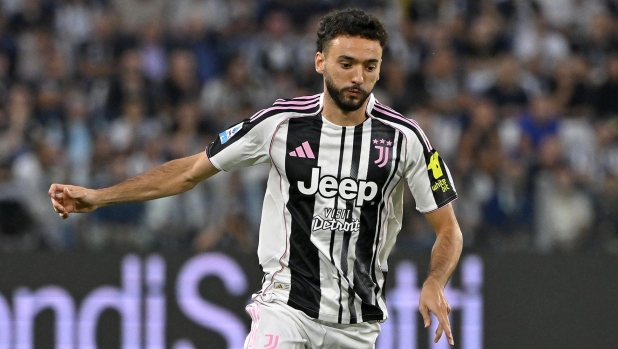 LIVE Alle 18 Verona-Juve, le ufficiali: Zanetti con Giovane-Orban, Tudor sceglie Joao Mario