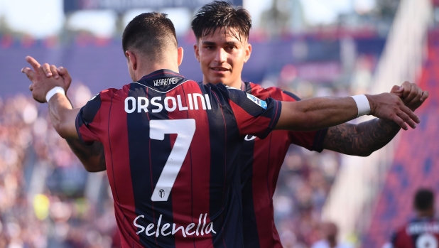 Bologna-Genoa, le pagelle: Castro insiste e persiste (7,5). Carboni, braccio che pesa (5)