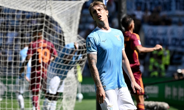 Lazio, centrocampo a pezzi: Rovella e Dele-Bashiru ko contro la Roma