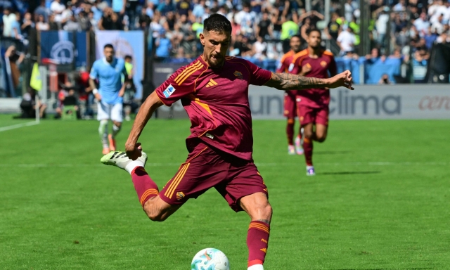 Pellegrini decide il derby e può cambiare il suo destino: "Amo la Roma"