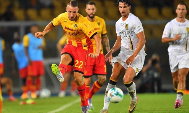 Camarda torna a San Siro. Che cosa hanno detto i suoi primi due mesi a Lecce?