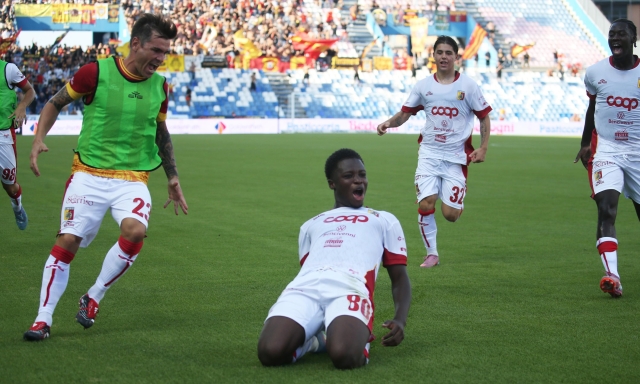 Ancora pari per il Catanzaro: sotto di due gol, rimonta la Juve Stabia