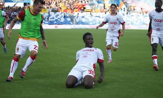Uragano Cissé a Catanzaro: quando il gol su punizione è un marchio di fabbrica