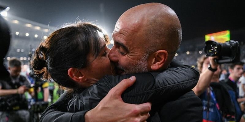 Anche i ricchi piangono, però...Guardiola, casa extra lusso da single. "Divorzio imminente" 13 Anche i ricchi piangono, però...Guardiola, casa extra lusso da single. "Divorzio imminente"