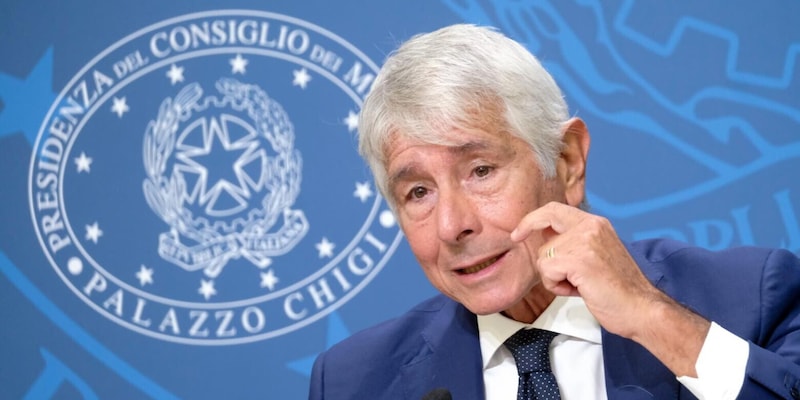 Abodi: “Milan-Como a Perth? Manca il rispetto per i tifosi. America’s Cup, nessun caos” 10 Abodi: “Milan-Como a Perth? Manca il rispetto per i tifosi. America’s Cup, nessun caos”