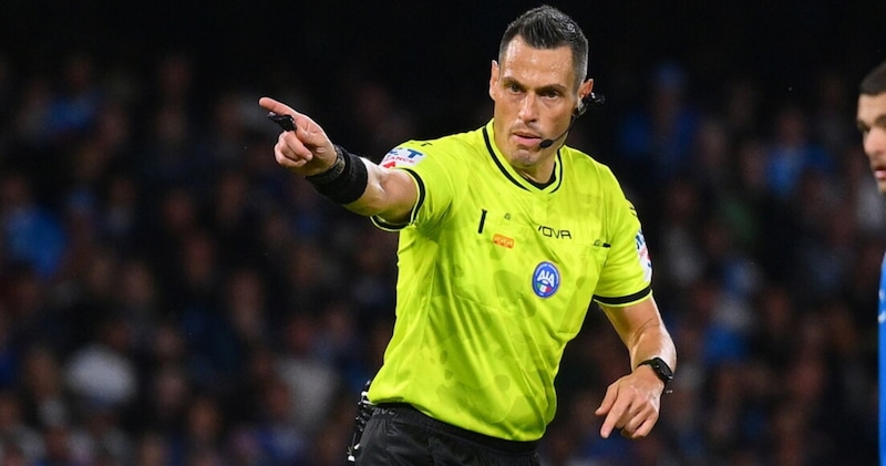 Moviola Napoli-Inter, fischa CalVARese: Mariani sbaglia, il Var Marini pure. Ecco perché