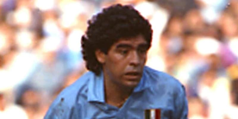 Il video commovente per Maradona dagli ex compagni: sarà proiettato allo stadio per Napoli-Como 12 Il video commovente per Maradona dagli ex compagni: sarà proiettato allo stadio per Napoli-Como