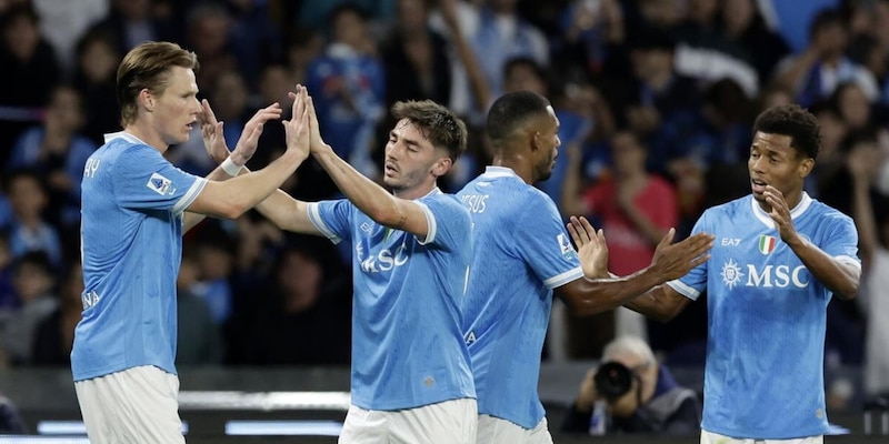 <!--StartFragment -->Il Napoli batte l'Inter al Maradona: come cambia la classifica di Serie A<!--EndFragment --> 15 <!--StartFragment -->Il Napoli batte l'Inter al Maradona: come cambia la classifica di Serie A<!--EndFragment -->