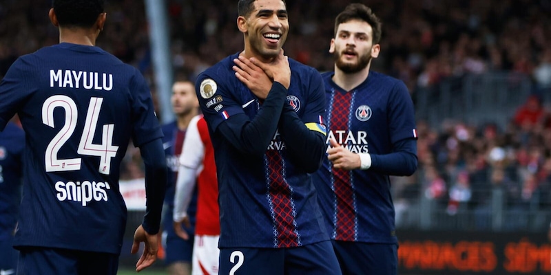 Hakimi trascina il Psg: vittoria contro il Brest. Pavard condanna De Zerbi 16 Hakimi trascina il Psg: vittoria contro il Brest. Pavard condanna De Zerbi