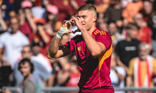 Dovbyk, sorpasso su Ferguson. Testa e movimenti: così si è ripreso la Roma