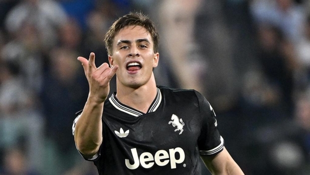 Yildiz-Juve: passi avanti per il rinnovo, ma il Real è pronto a un'offertona. I dettagli 8 Yildiz-Juve: passi avanti per il rinnovo, ma il Real è pronto a un'offertona. I dettagli